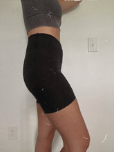 Load image into Gallery viewer, Black Crossover Waist Biker Shorts

